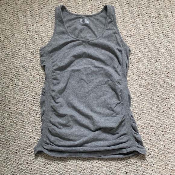 ✨2/$30✨ Athleta Organic Cotton Tank Top - Picture 1 of 4